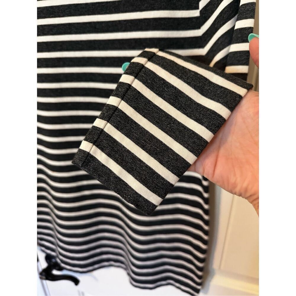 J. Crew Striped Gray Cream Boat Neck Long Sleeve Basic Women’s Top Size XS - Picture 6 of 8
